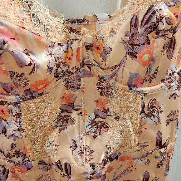 Victoria's secret Dresses & Skirts - VICTORIAS SECRET DRESS